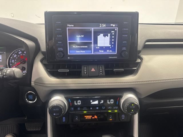 Used 2022 Toyota RAV4 XLE Premium FWD image 17