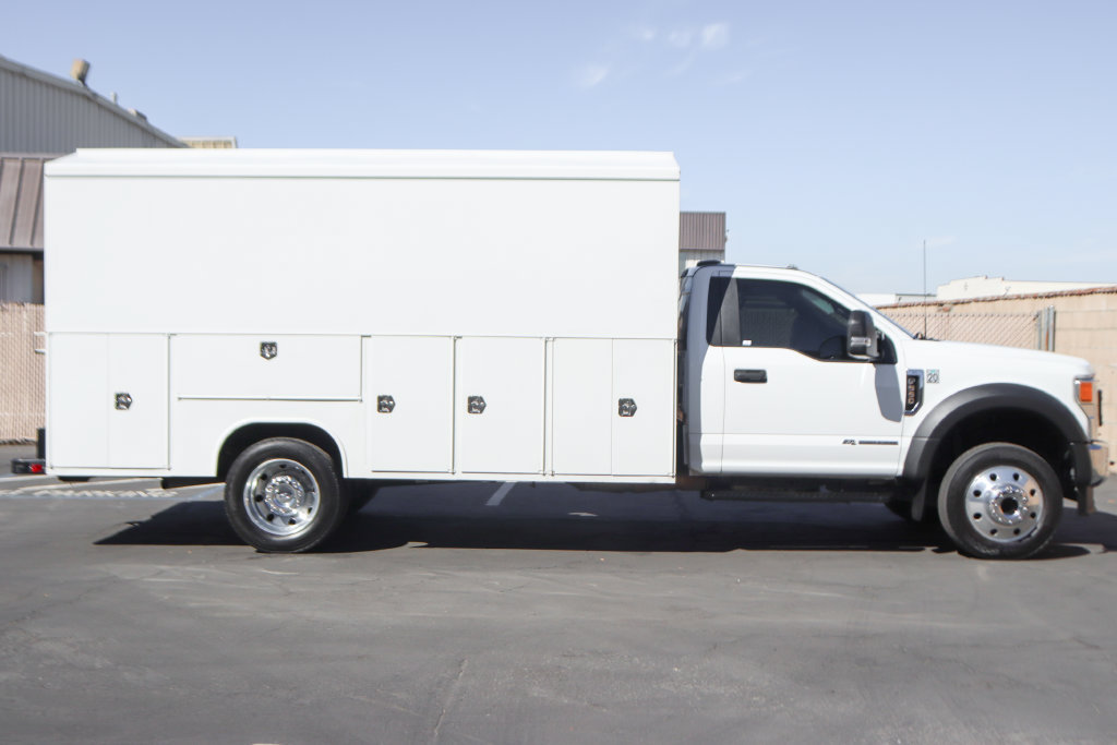 Used 2022 Ford F550 2WD Regular Cab Super Duty image 12