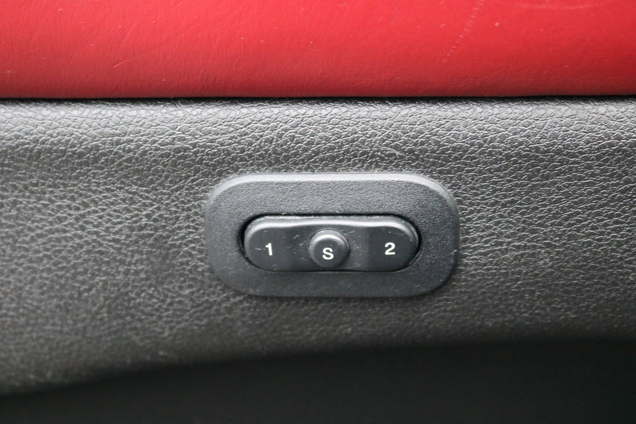 Used 2018 Dodge Durango R/T w/ Trailer Tow Group IV image 16