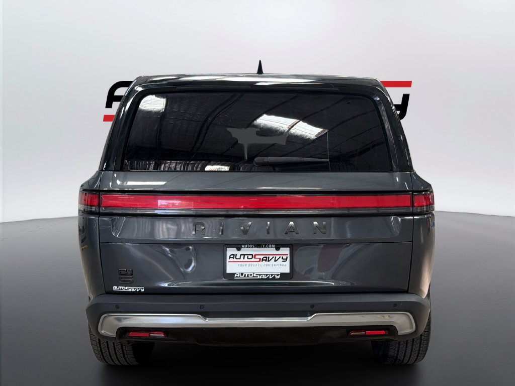 Used 2025 Rivian R1S Adventure Dual AWD/4WD image 6