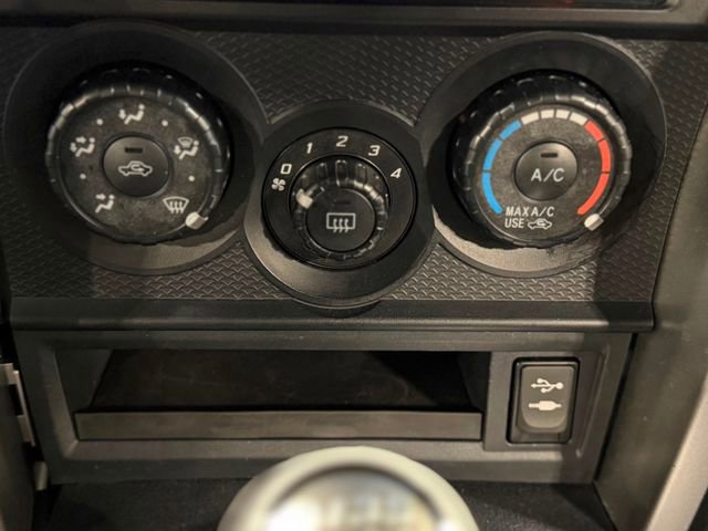 Used 2018 Toyota 86 image 28