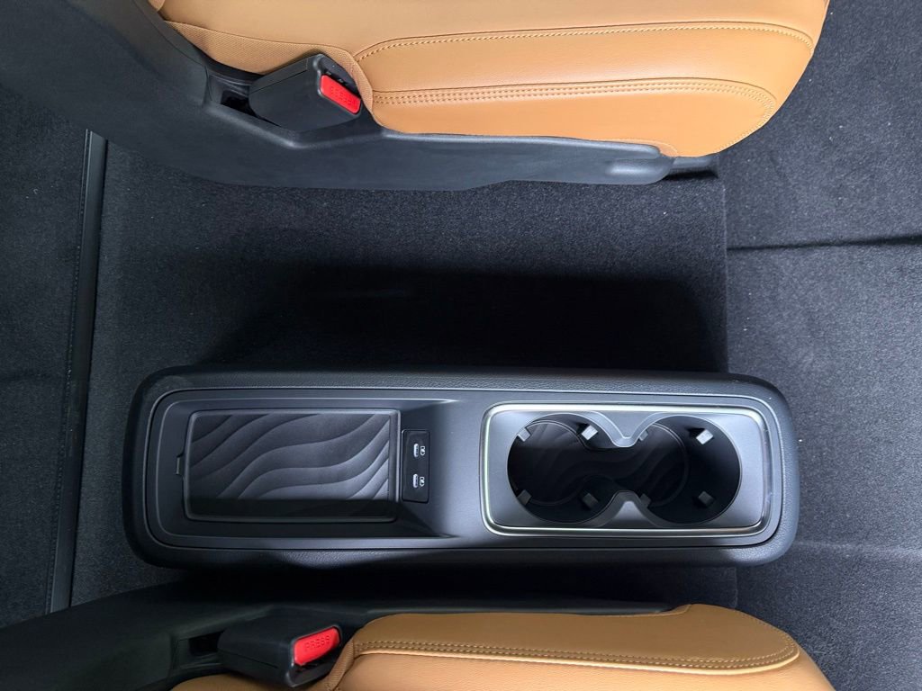 New 2026 Nissan Armada SL w/ Captain's Chari Seat Package image 22