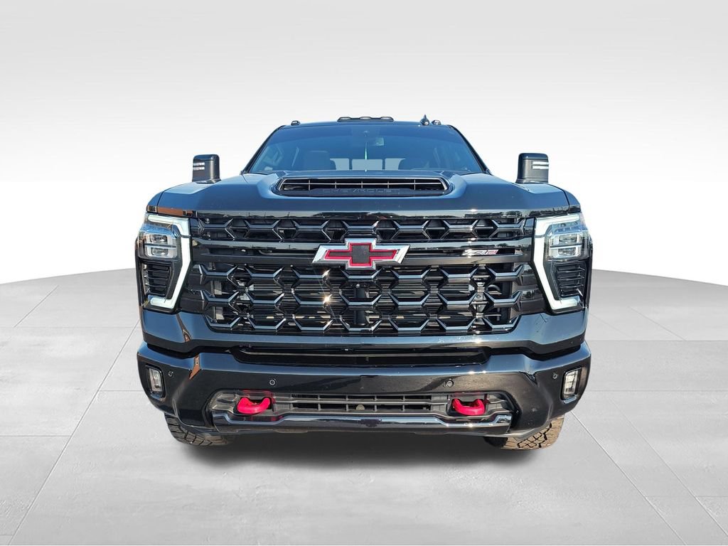 Used 2025 Chevrolet Silverado 2500 ZR2 AWD/4WD image 8