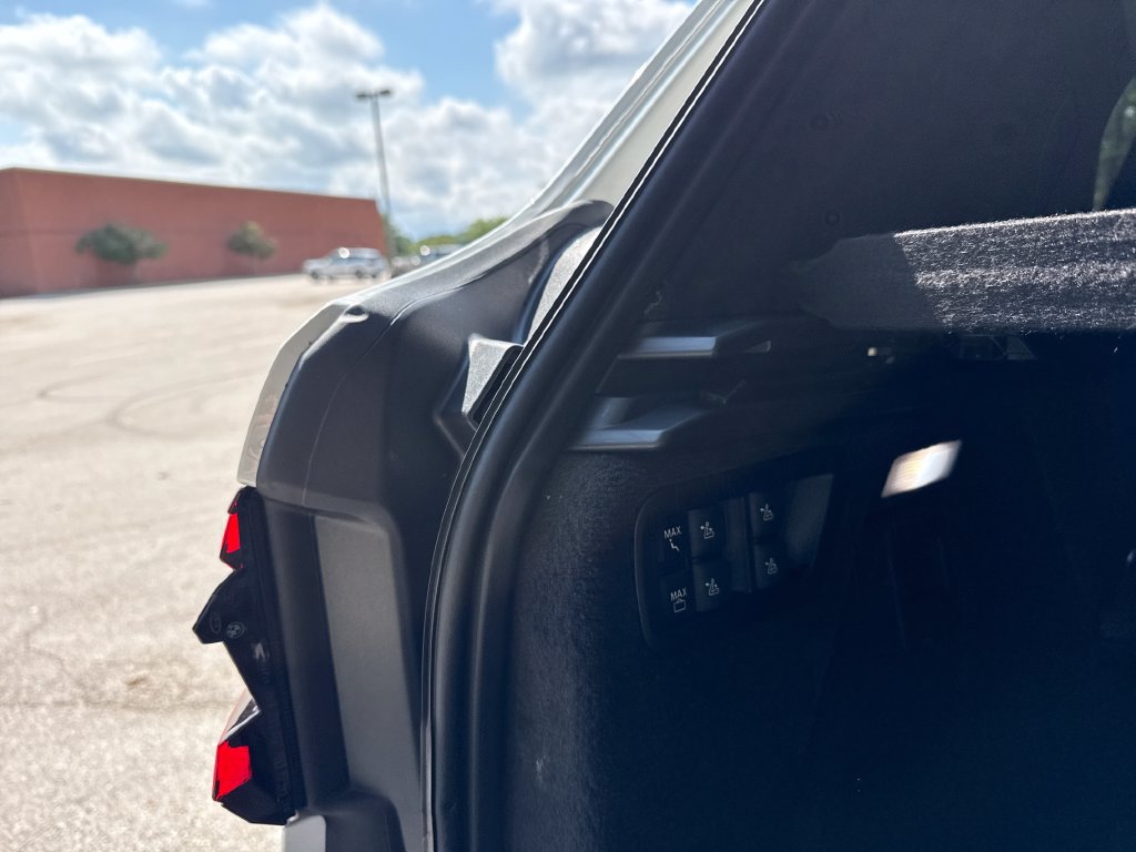 New 2027 BMW X7 M60i AWD/4WD image 25