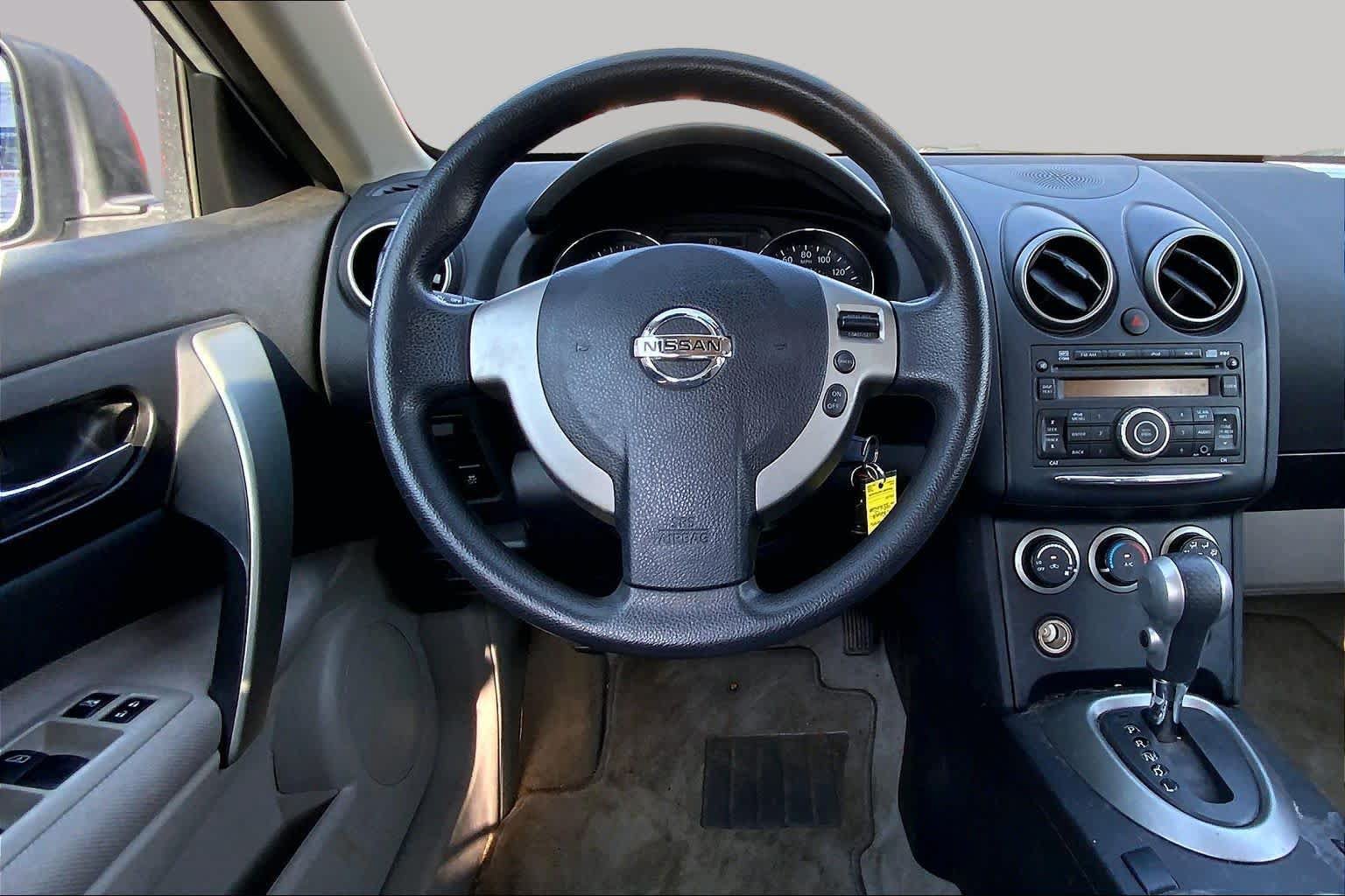 Used 2013 Nissan Rogue S FWD image 6