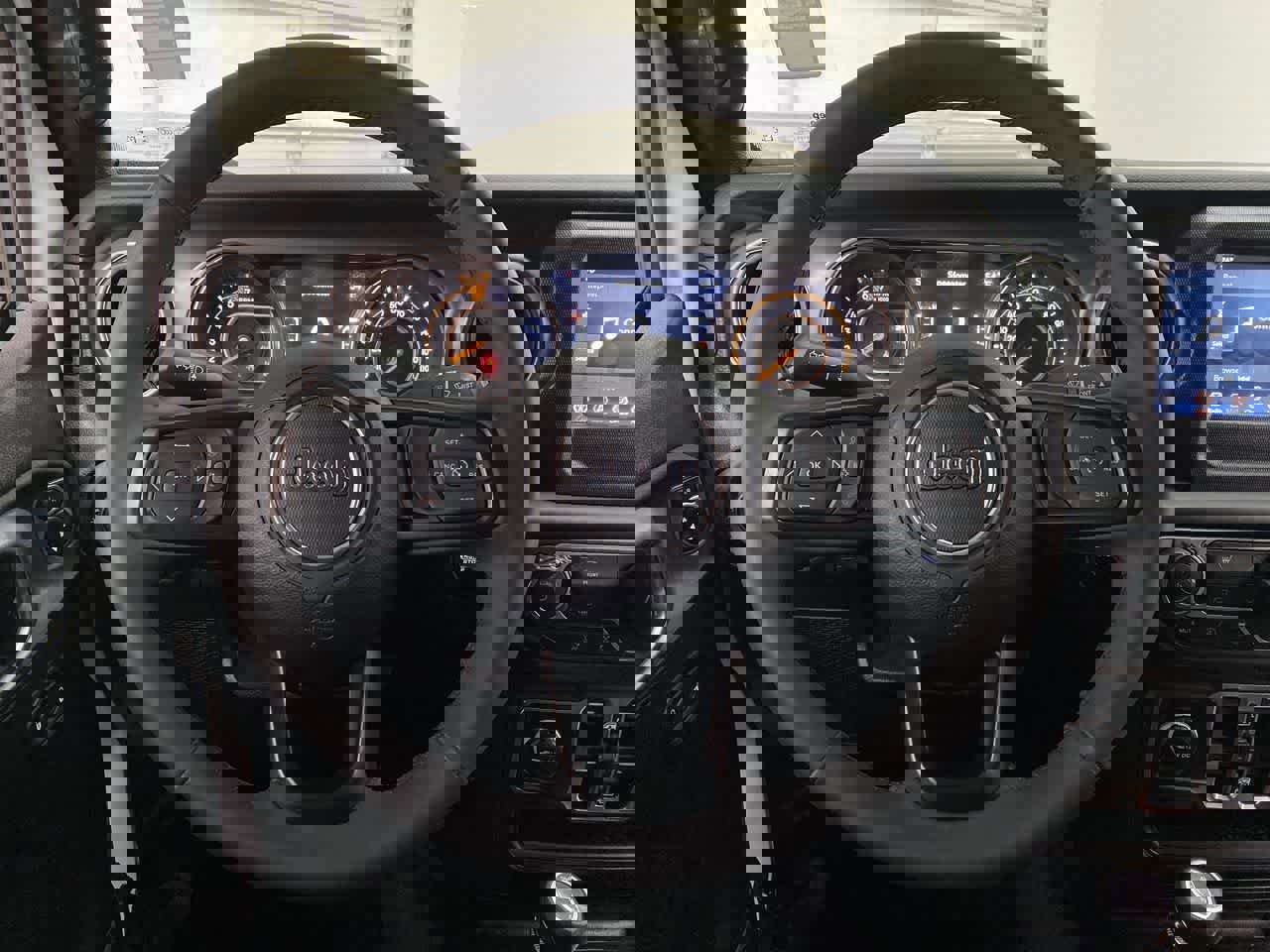 Used 2023 Jeep Wrangler Sport S image 19