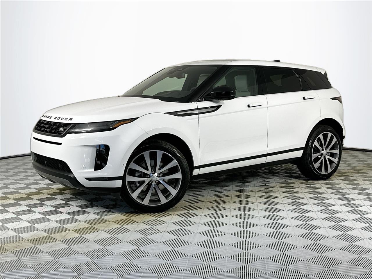 Used 2026 Land Rover Range Rover Evoque S AWD/4WD image 1