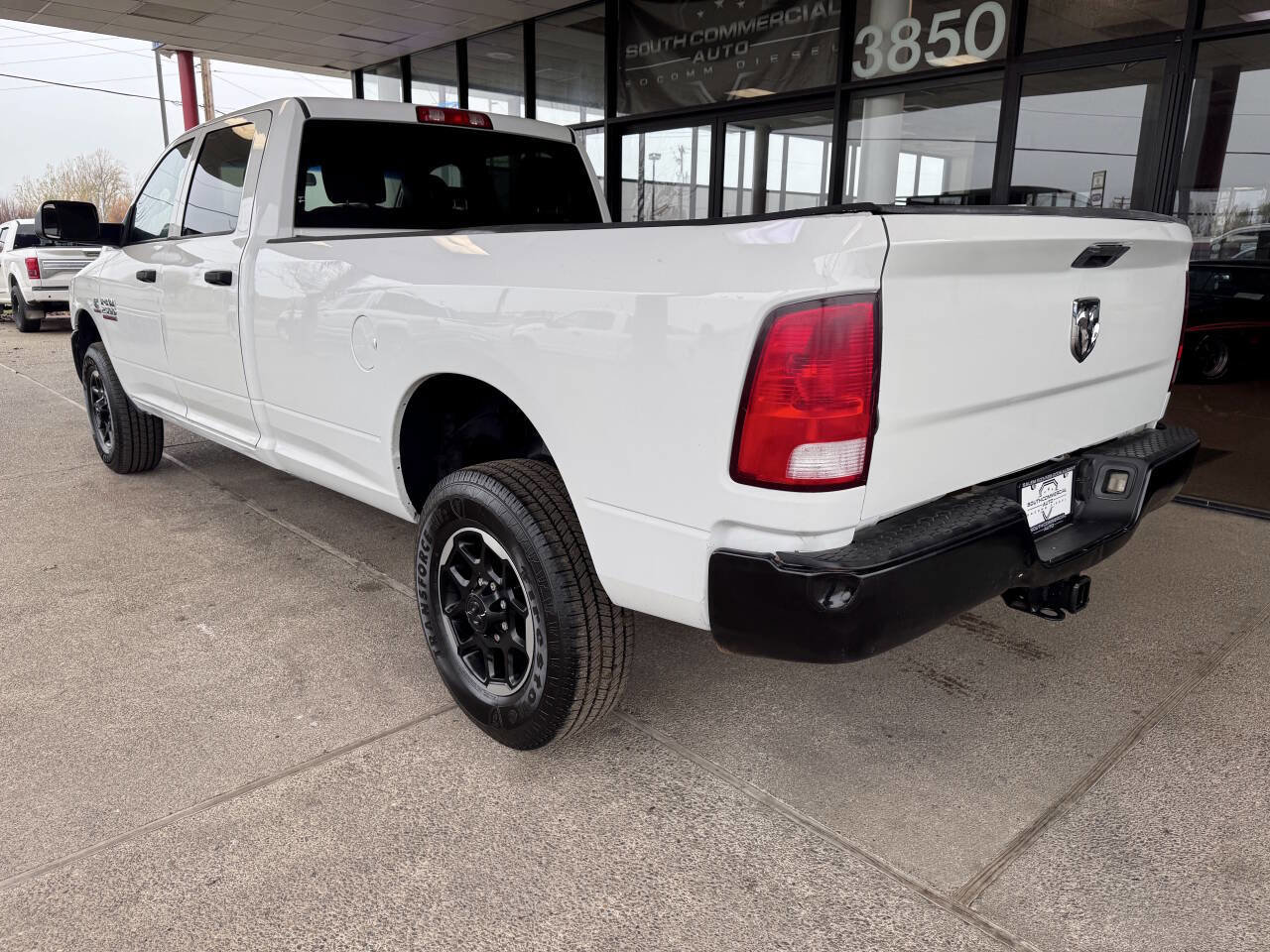 Used 2017 RAM 2500 Tradesman w/ Cold Weather Group image 3