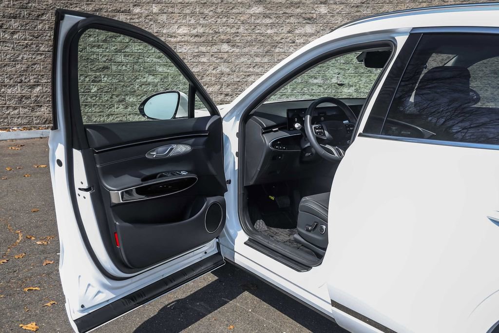 Used 2026 Genesis GV70 2.5T AWD/4WD image 22