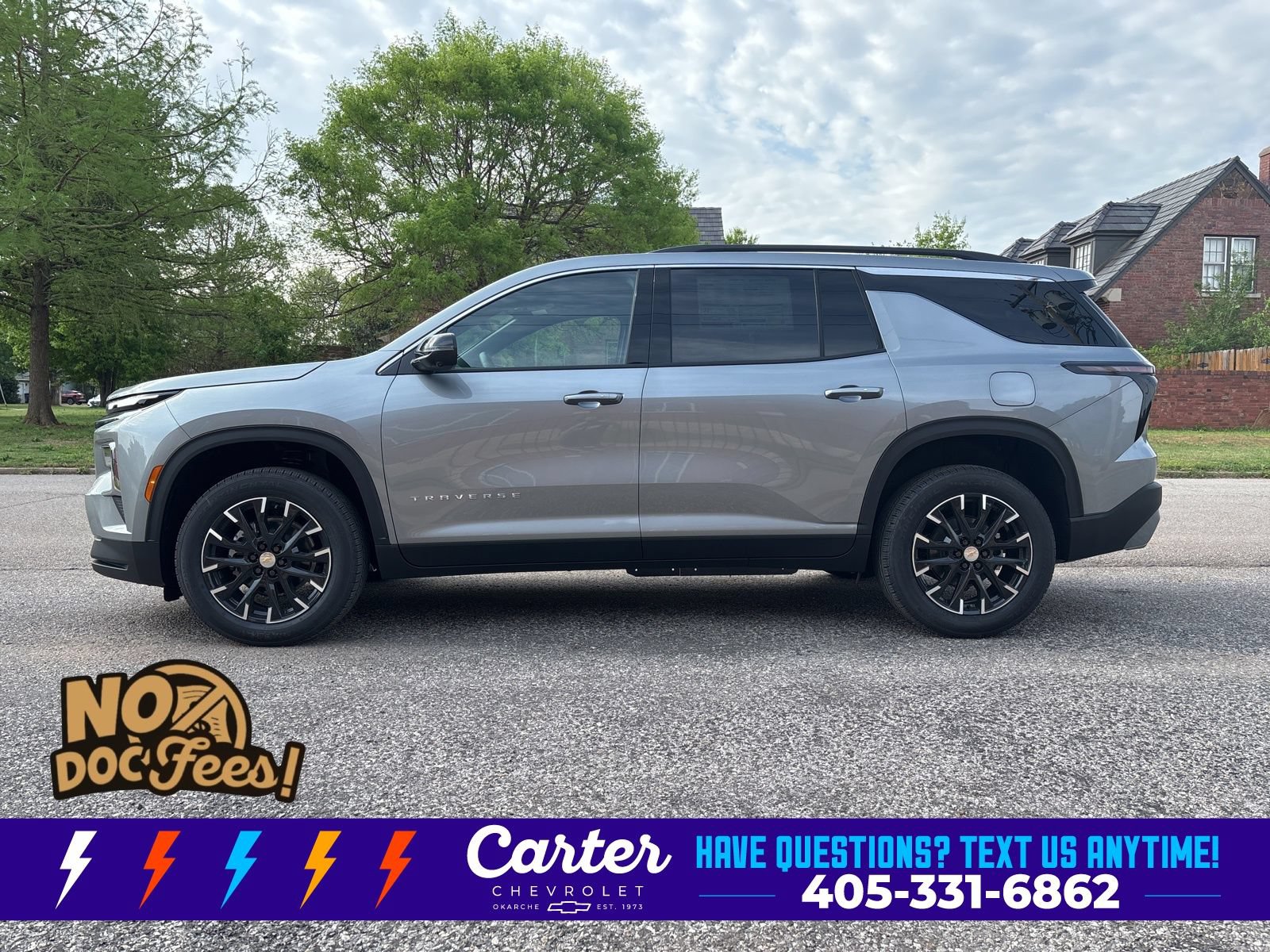 New 2026 Chevrolet Traverse LT w/ Sun and Wheel Package FWD image 3
