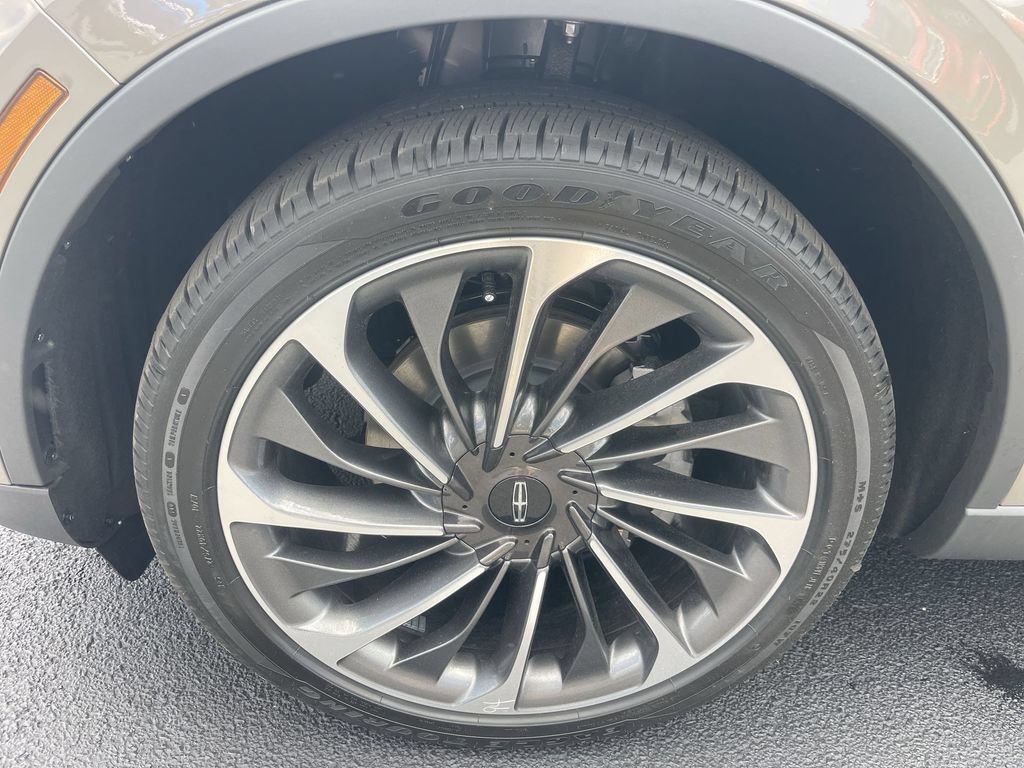 New 2026 Lincoln Aviator Reserve AWD/4WD image 16