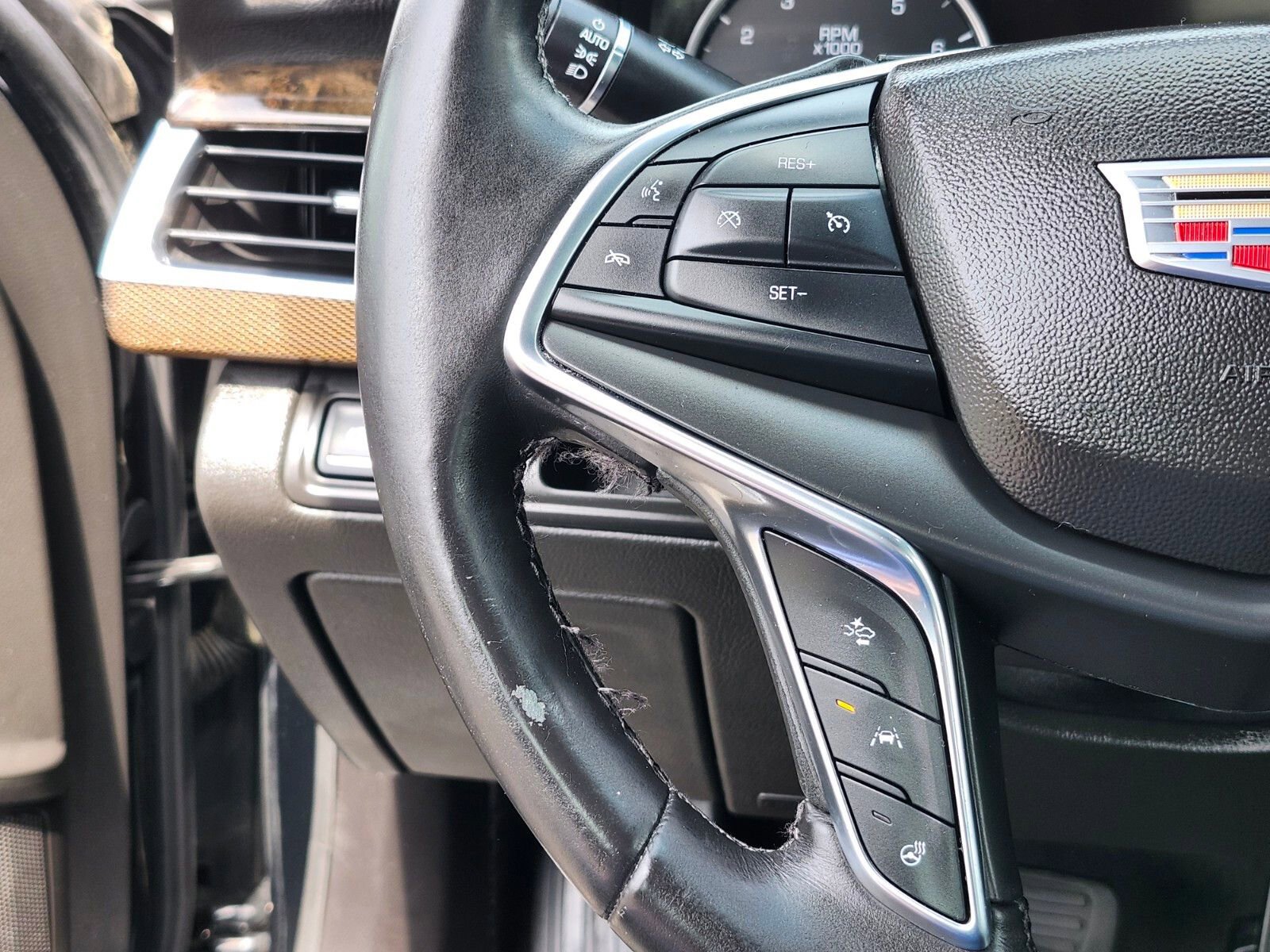 Used 2018 Cadillac CT6 Luxury AWD/4WD image 30