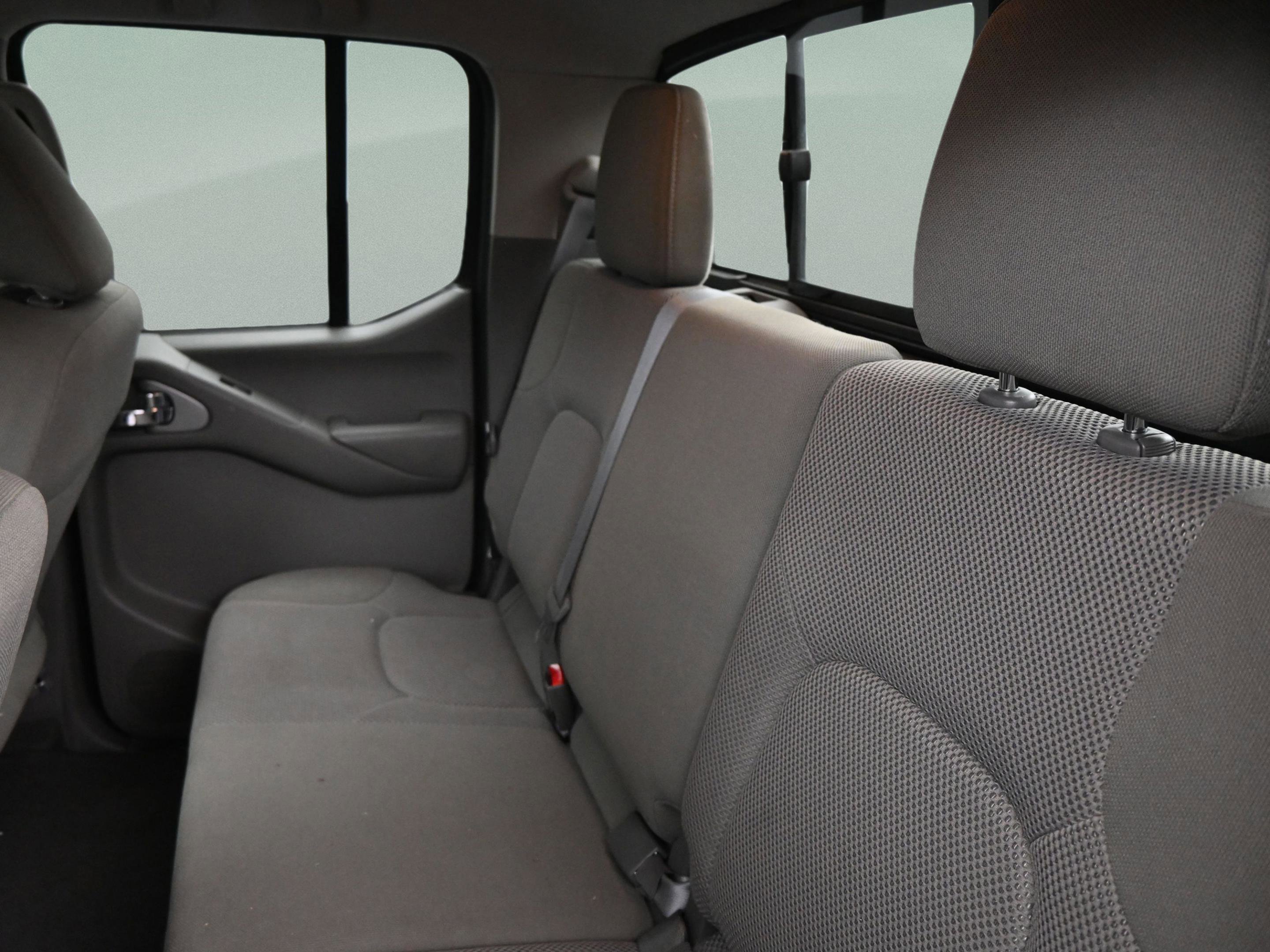 Used 2019 Nissan Frontier SV image 33