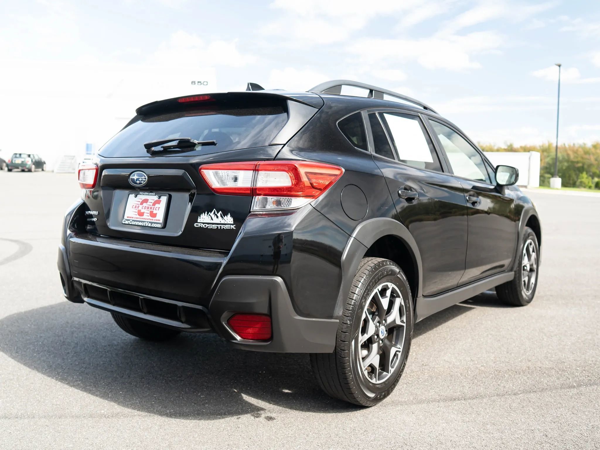 Used 2018 Subaru Crosstrek 2.0i Premium w/ Eyesight System image 6