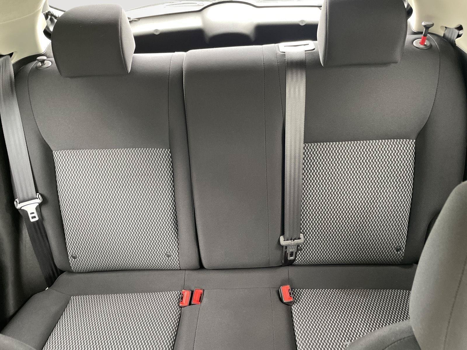 Used 2015 Nissan Juke AWD image 23