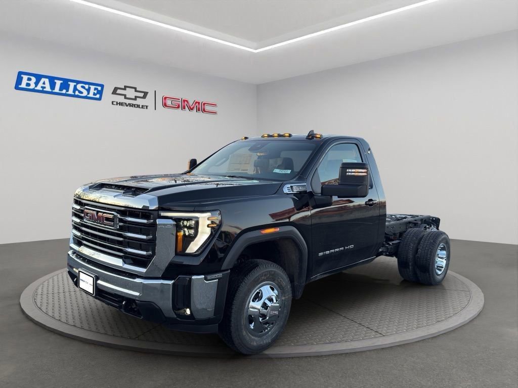 New 2026 GMC Sierra 3500 SLE w/ SLE Convenience Package image 11
