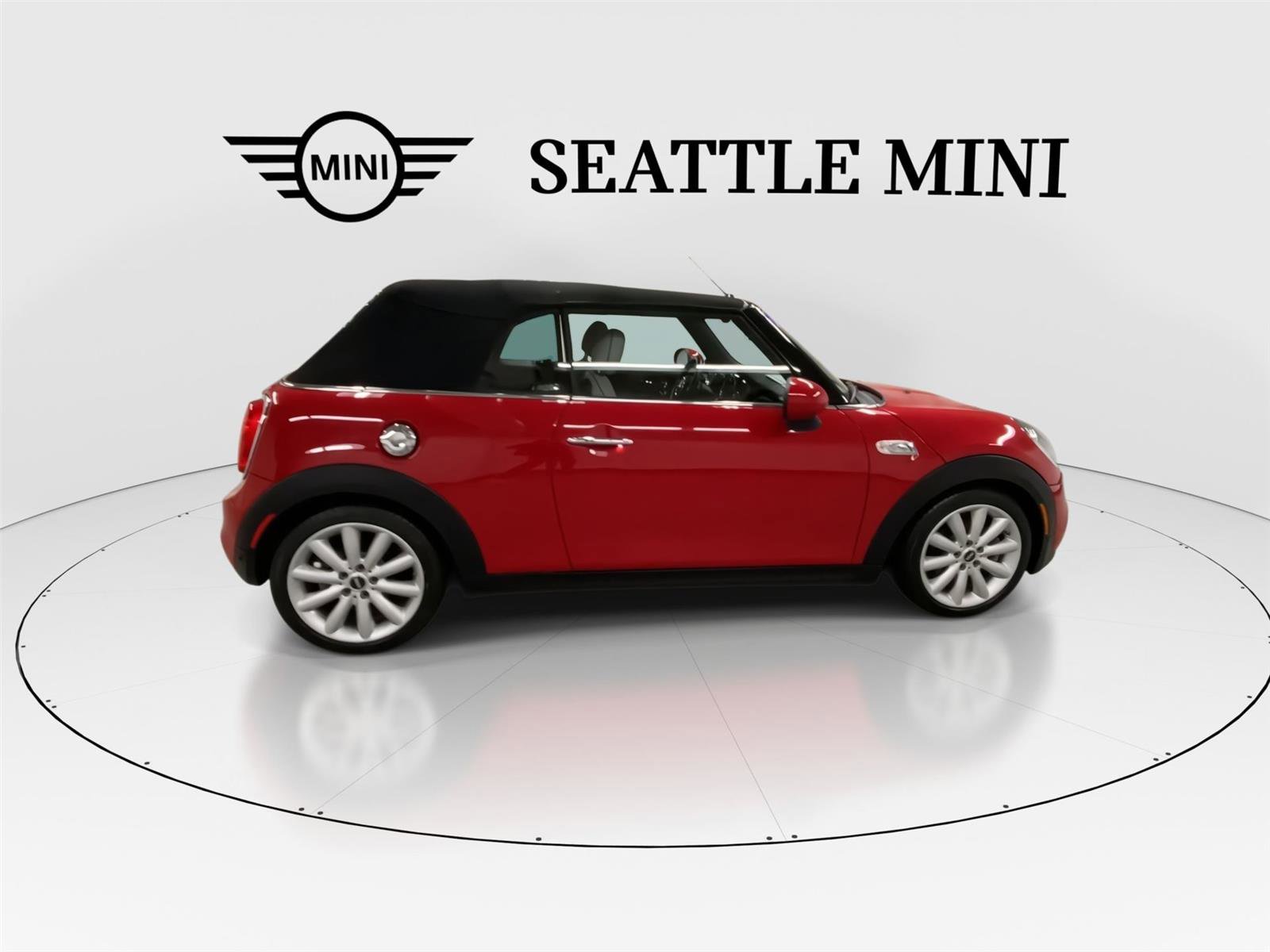 Used 2019 MINI Cooper S image 12