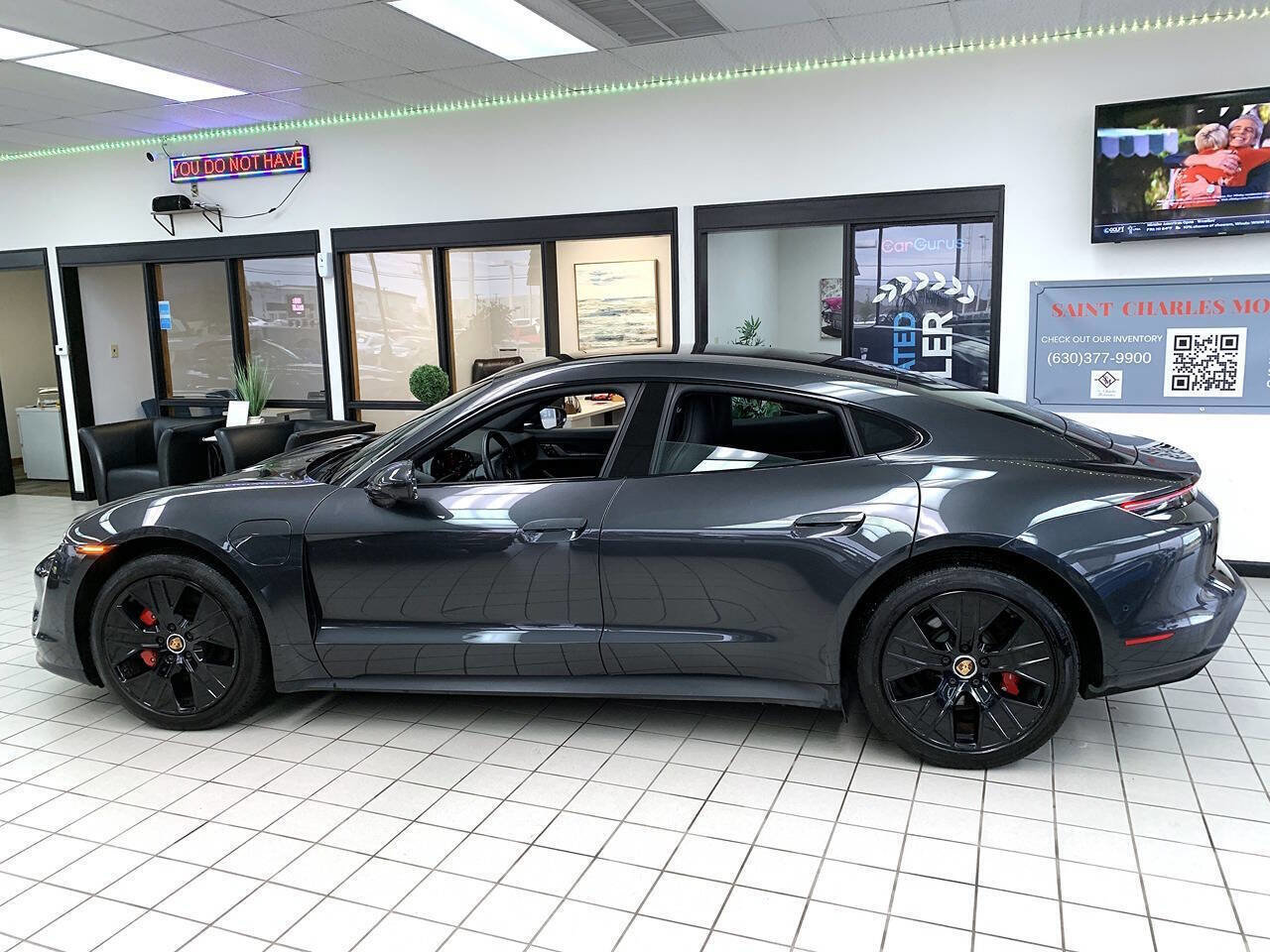 Used 2020 Porsche Taycan 4S w/ Premium Package AWD/4WD image 3