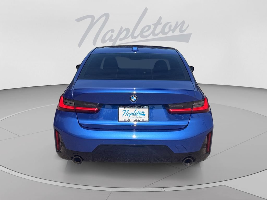Used 2023 BMW 330i Sedan w/ M Sport Package RWD image 4