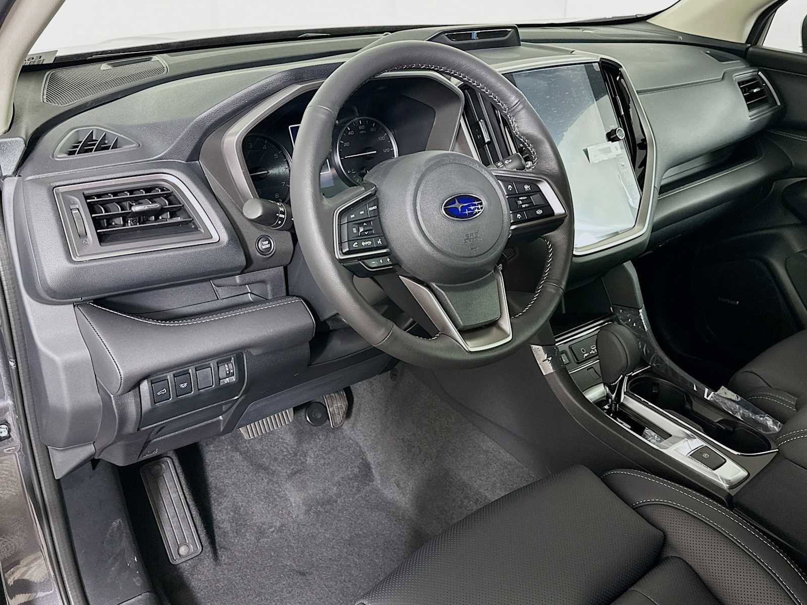 New 2026 Subaru Ascent Limited image 9