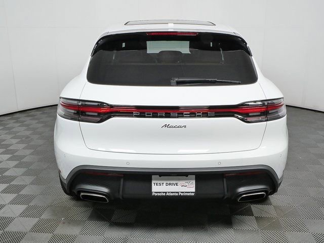 New 2026 Porsche Macan image 33