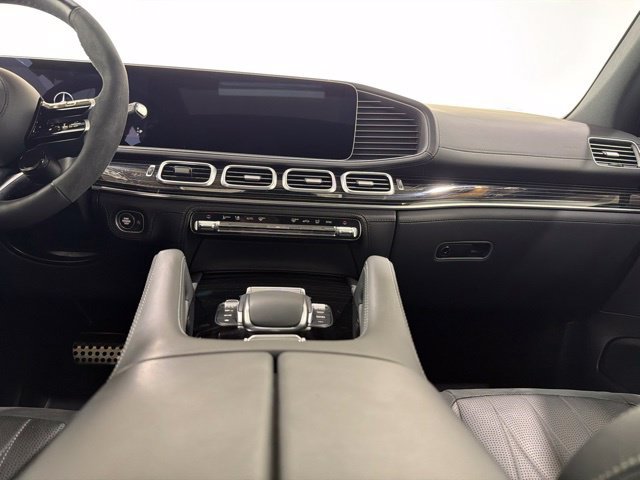 Used 2024 Mercedes-Benz GLE 53 AMG 4MATIC Coupe image 35