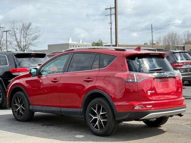 Used 2016 Toyota RAV4 SE image 43