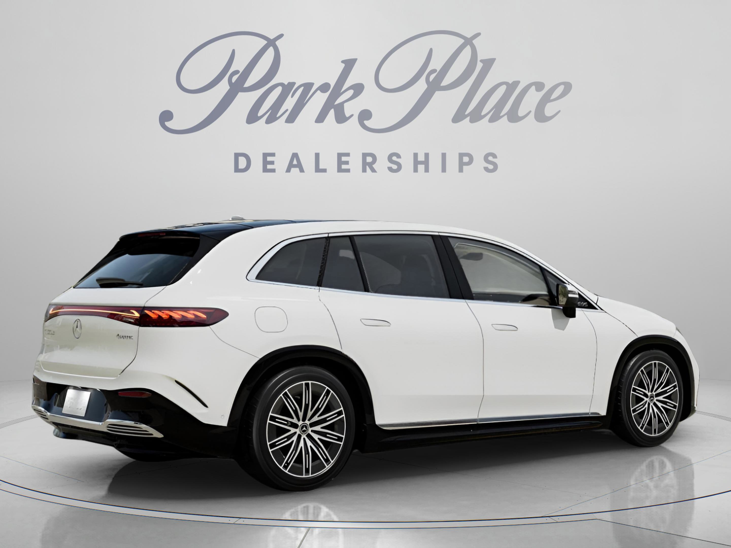 Used 2023 Mercedes-Benz EQS 580 4MATIC SUV image 22