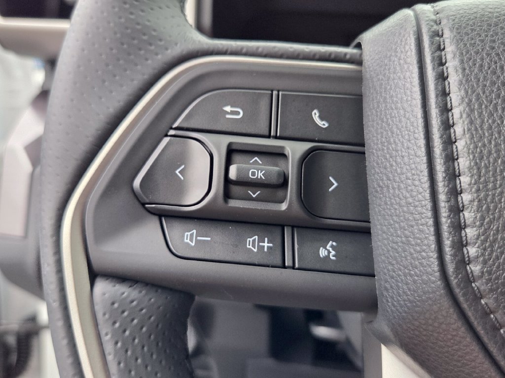 New 2026 Toyota 4Runner SR5 AWD/4WD image 28