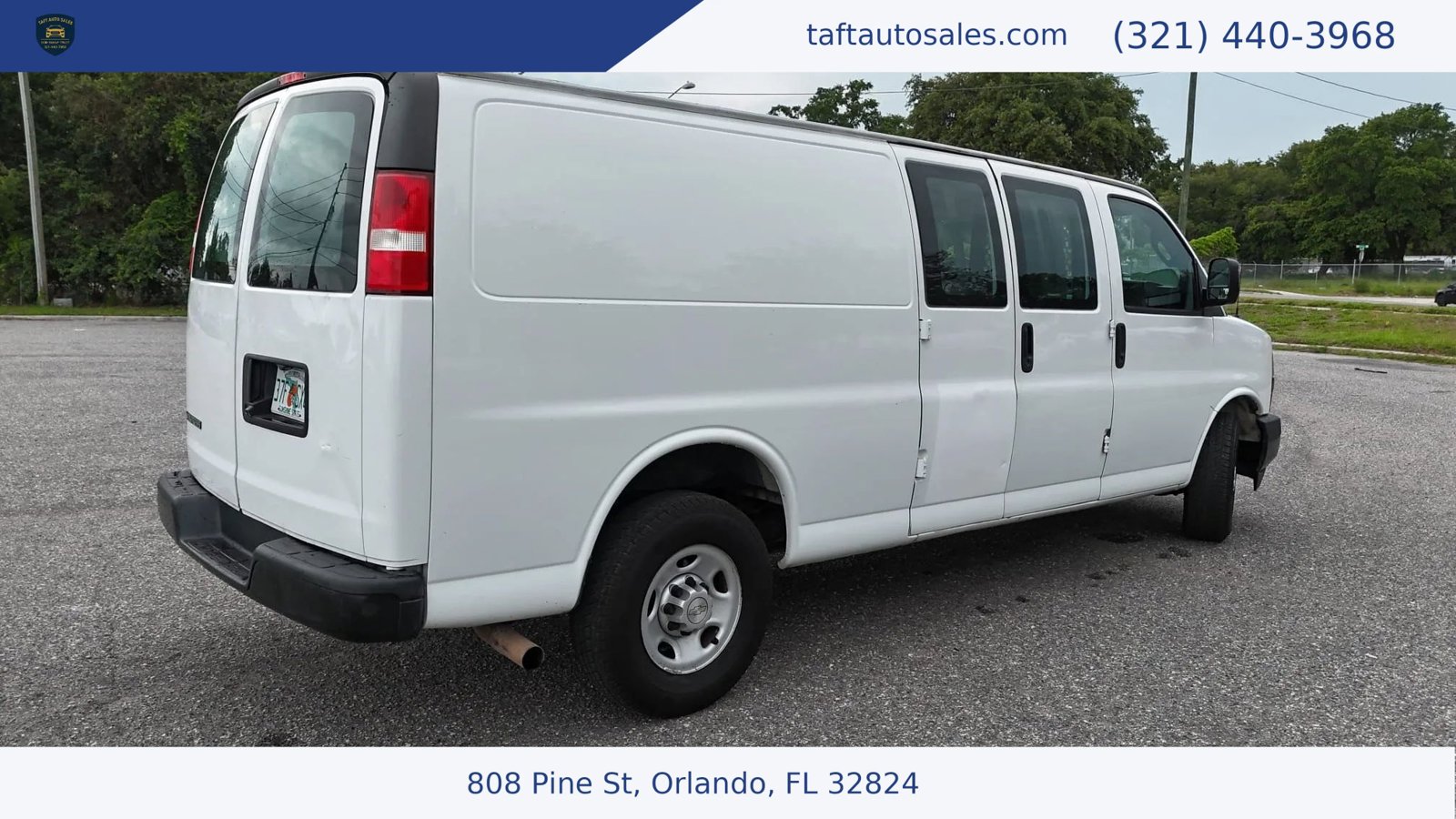 Used 2020 Chevrolet Express 2500 Extended w/ Communications Package RWD image 8