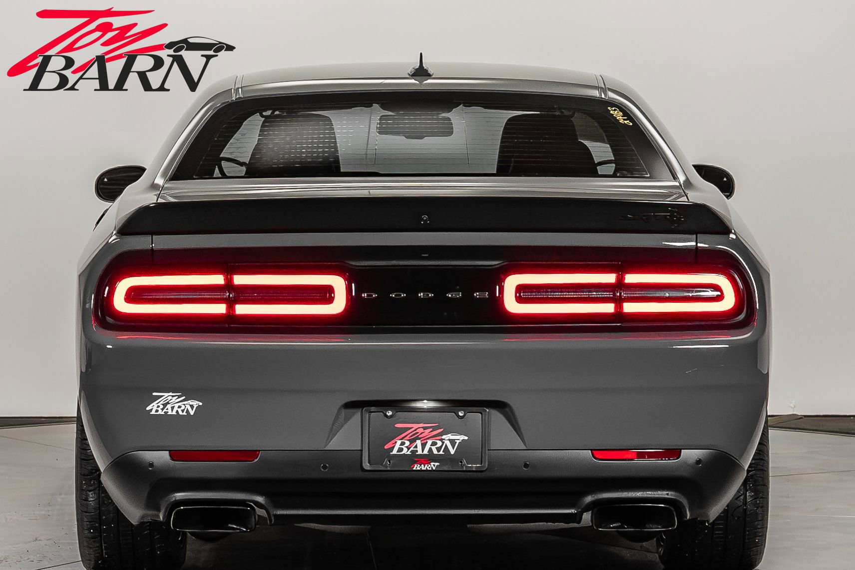 Used 2023 Dodge Challenger SRT Hellcat image 4