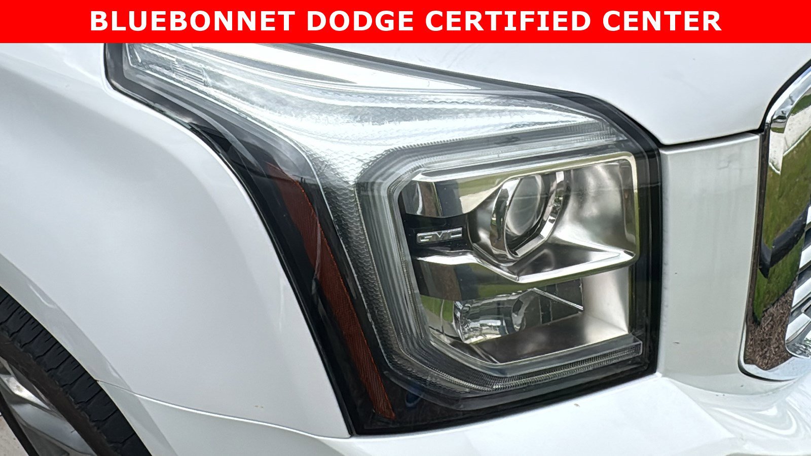 Used 2019 GMC Yukon XL Denali w/ Denali Ultimate Package AWD/4WD image 10