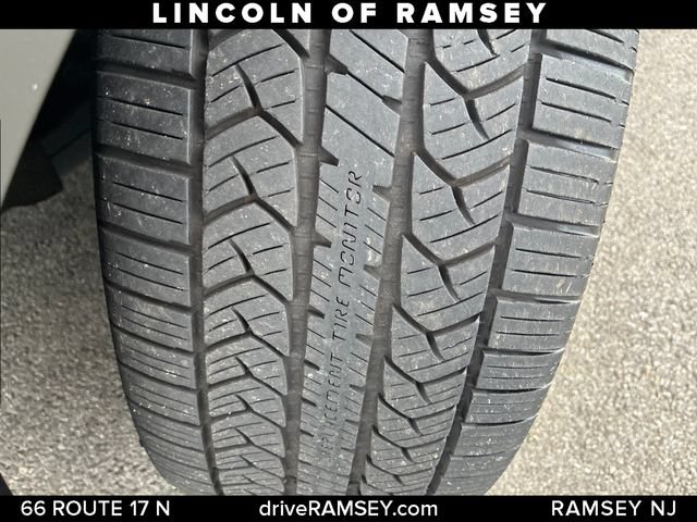 Used 2022 Lincoln Nautilus Reserve AWD/4WD image 27