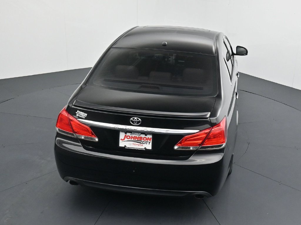 Used 2011 Toyota Avalon Limited FWD image 24