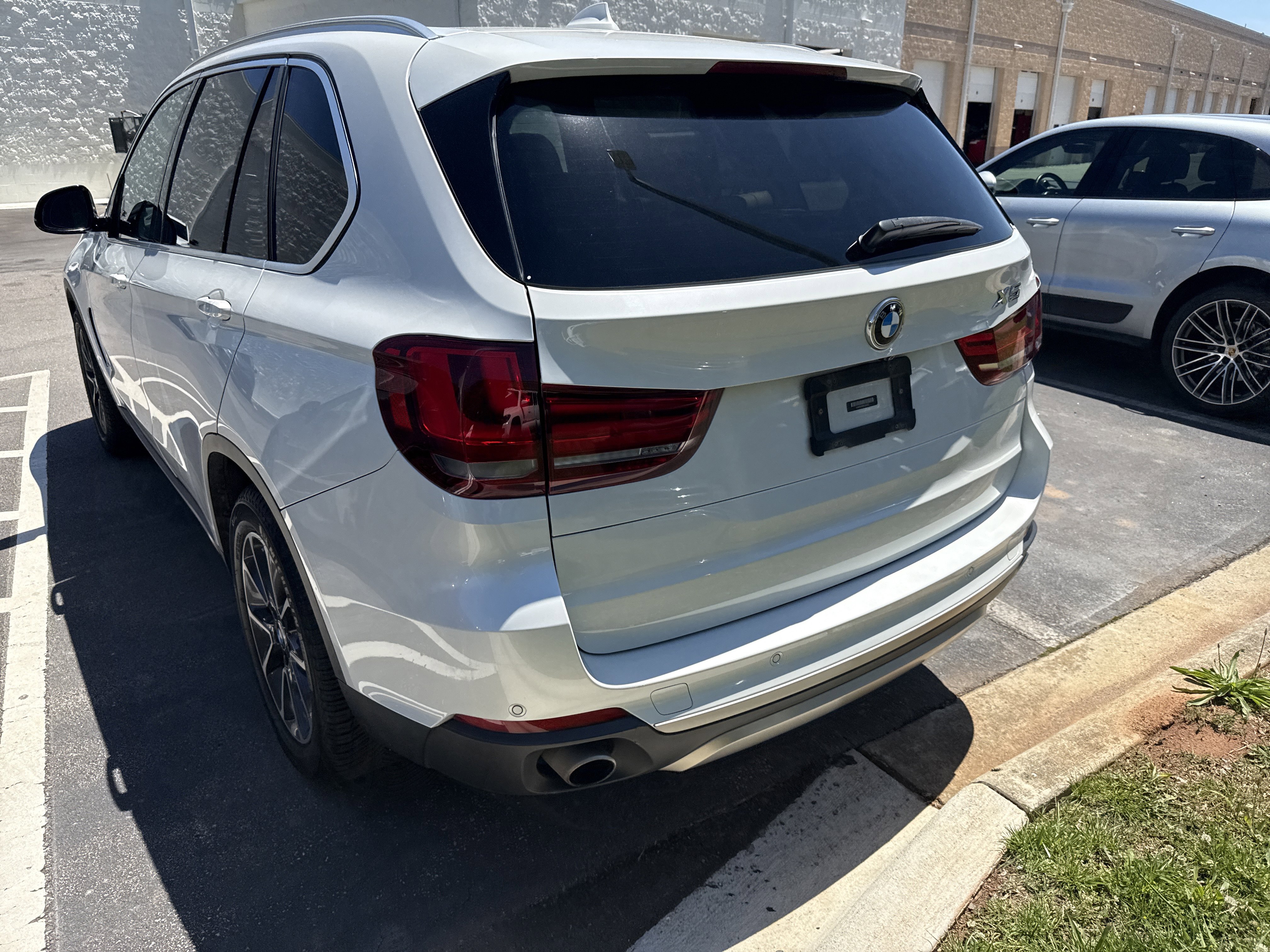 Used 2017 BMW X5 xDrive35i AWD/4WD image 6