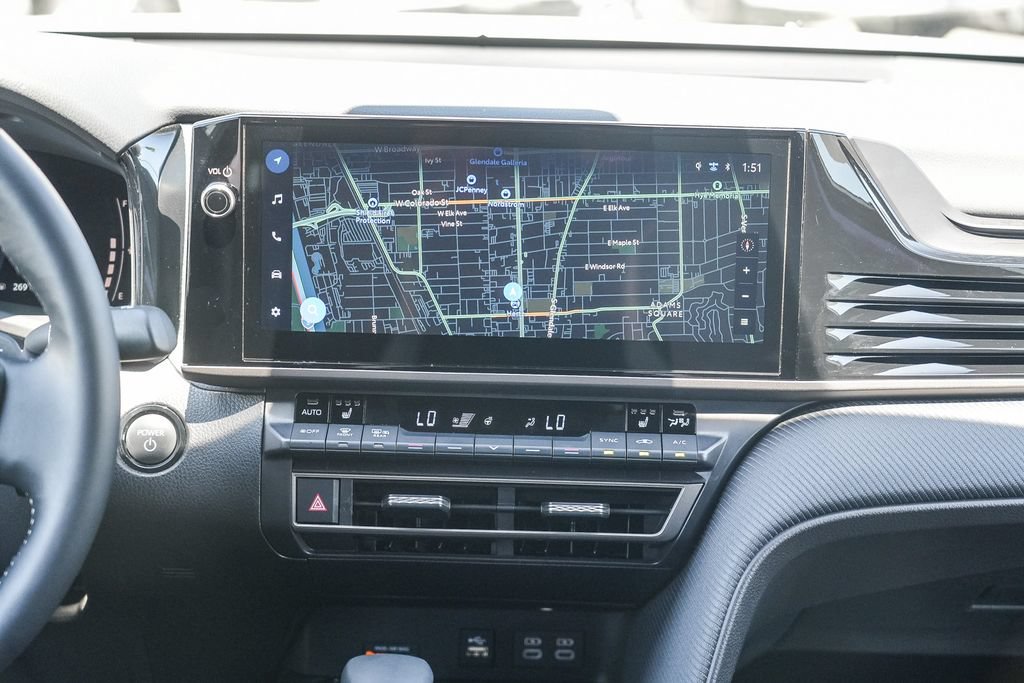 Used 2026 Toyota Camry SE w/ Multimedia Upgrade Package FWD image 13