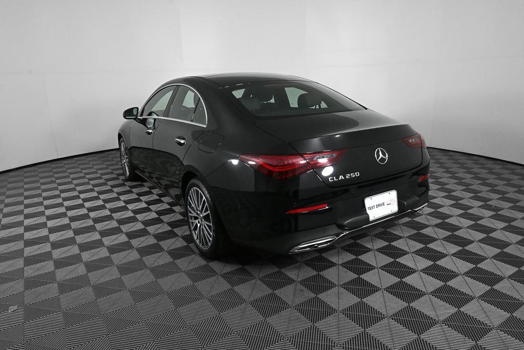 Used 2024 Mercedes-Benz CLA 250 image 4