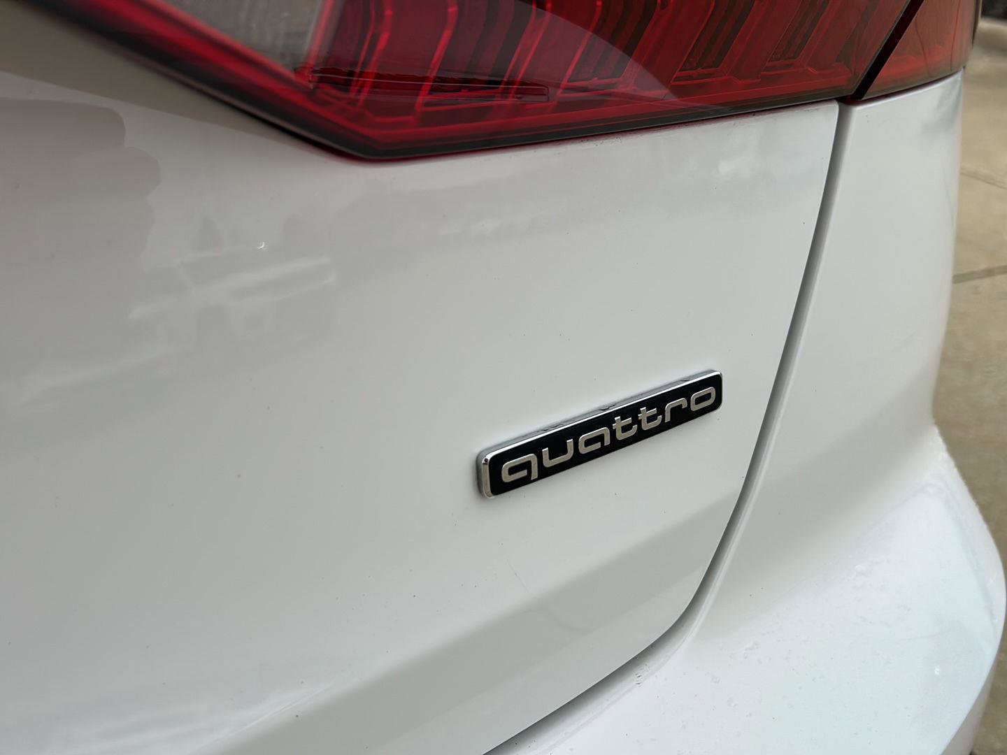 Used 2024 Audi A6 Premium Plus image 9