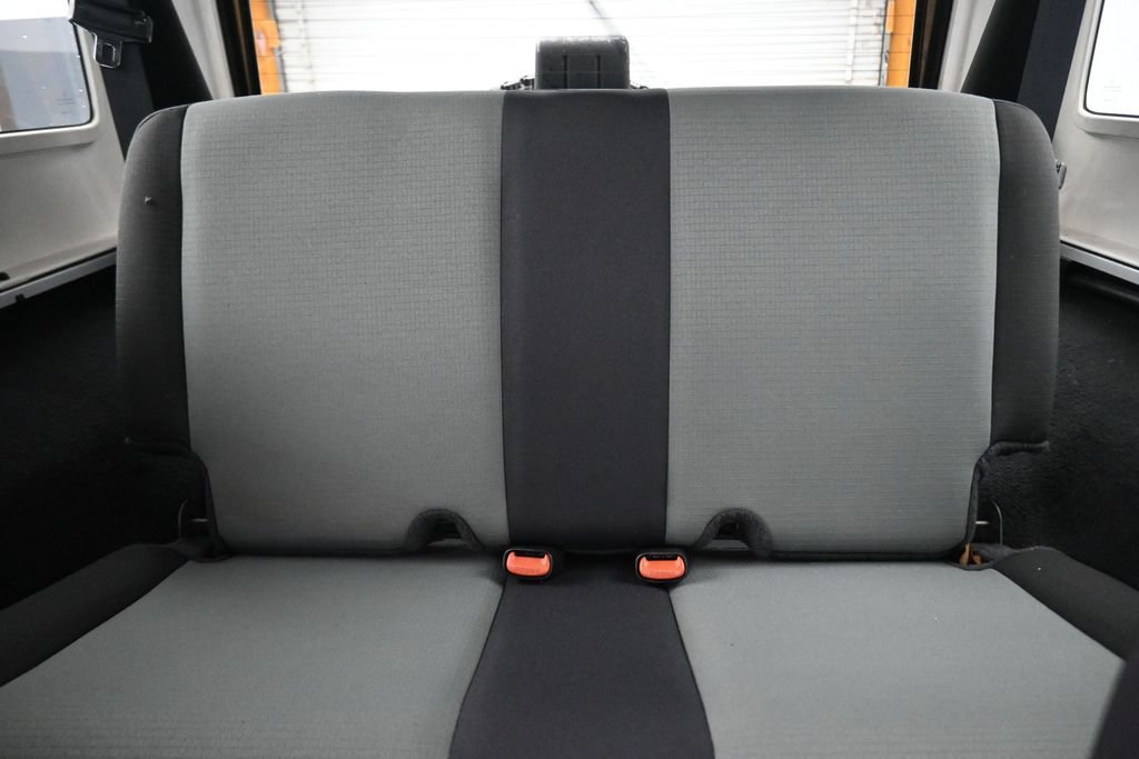 Used 2006 Jeep Wrangler Unlimited AWD/4WD image 18