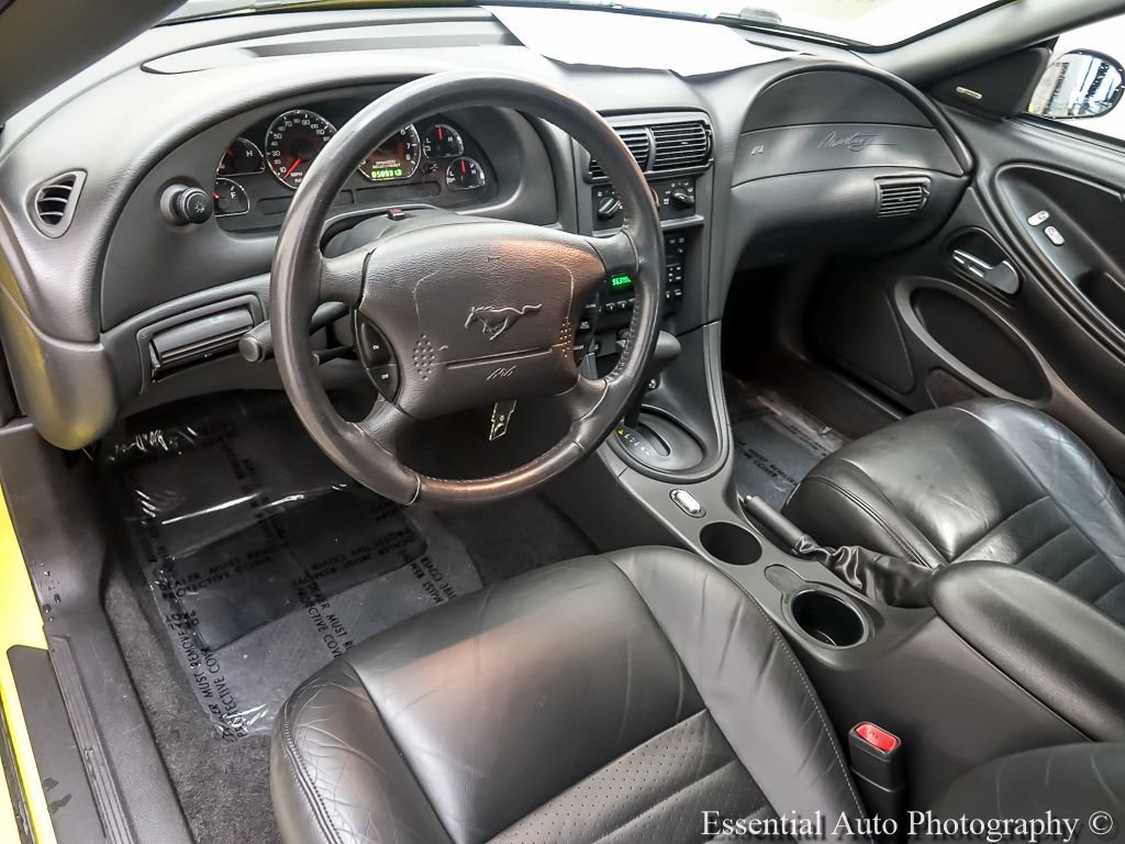 Used 2001 Ford Mustang GT RWD image 10