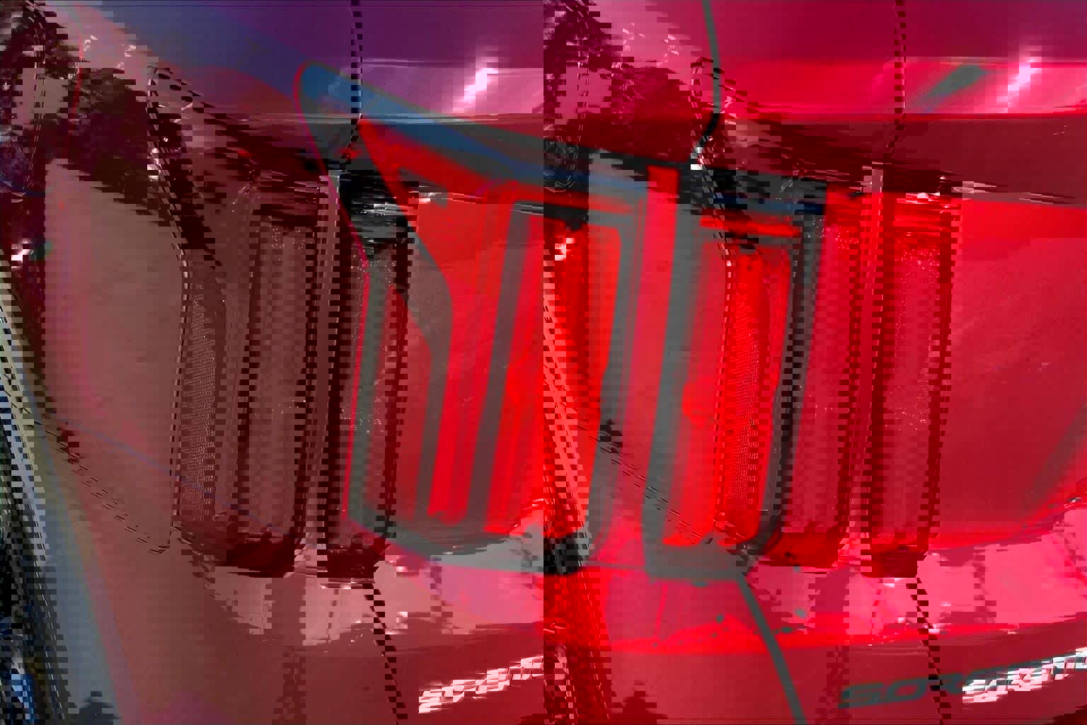 Used 2023 Kia Sorento SX image 27