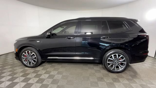 Used 2023 Cadillac XT6 Sport w/ Platinum Package AWD/4WD image 8