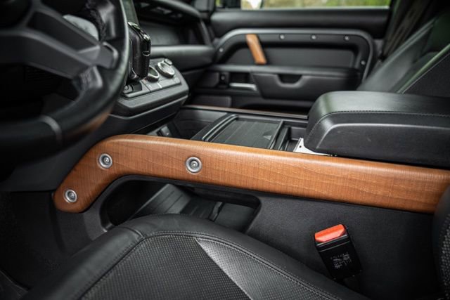 Used 2021 Land Rover Defender 110 X image 43