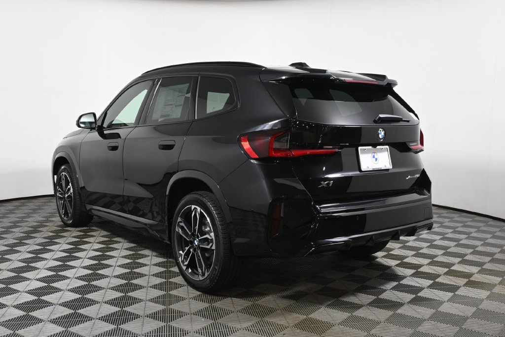 New 2027 BMW X1 xDrive28i AWD/4WD image 5