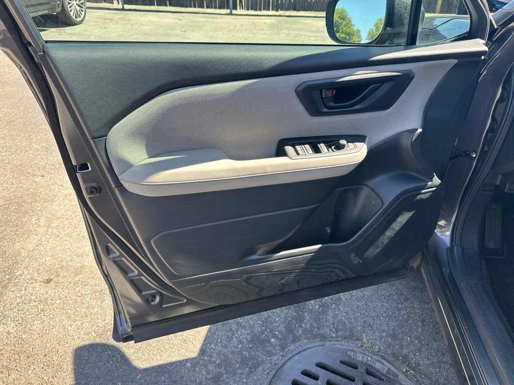 Used 2026 Subaru Forester AWD/4WD image 6