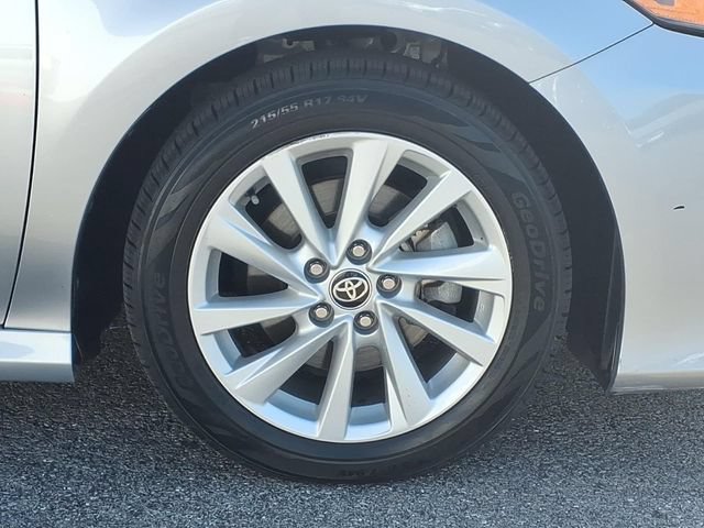 Certified 2023 Toyota Camry LE FWD image 29