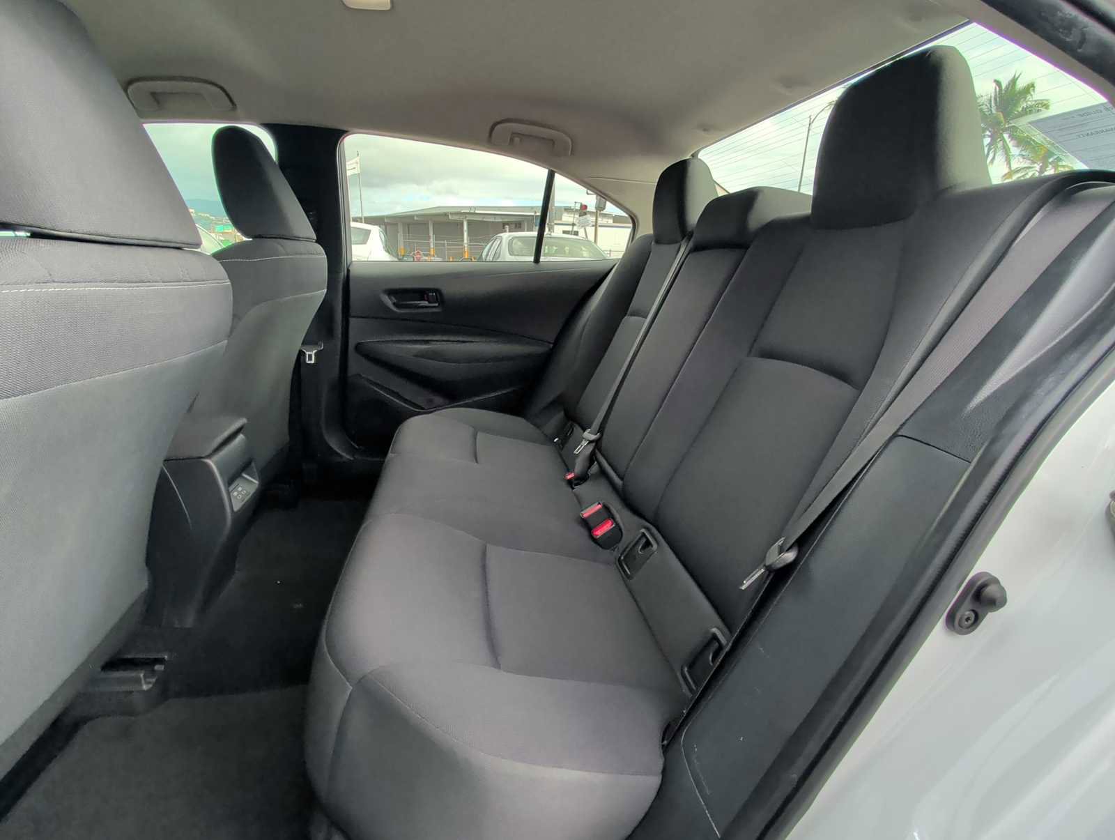 Used 2023 Toyota Corolla LE image 22