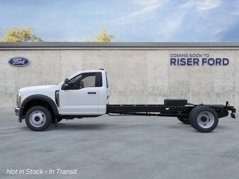New 2026 Ford F450 4x4 Regular Cab Super Duty image 3