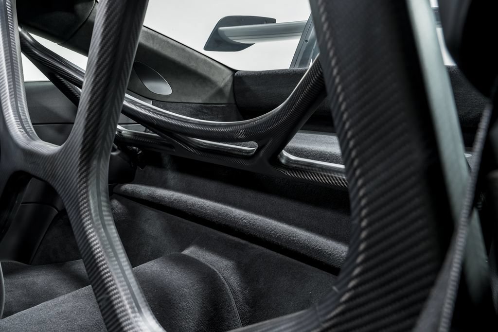 Used 2025 Porsche 911 GT3 RS RWD image 31