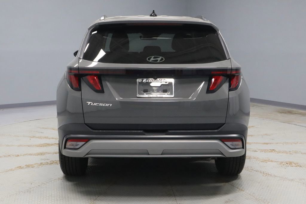 Used 2025 Hyundai Tucson SEL FWD image 9